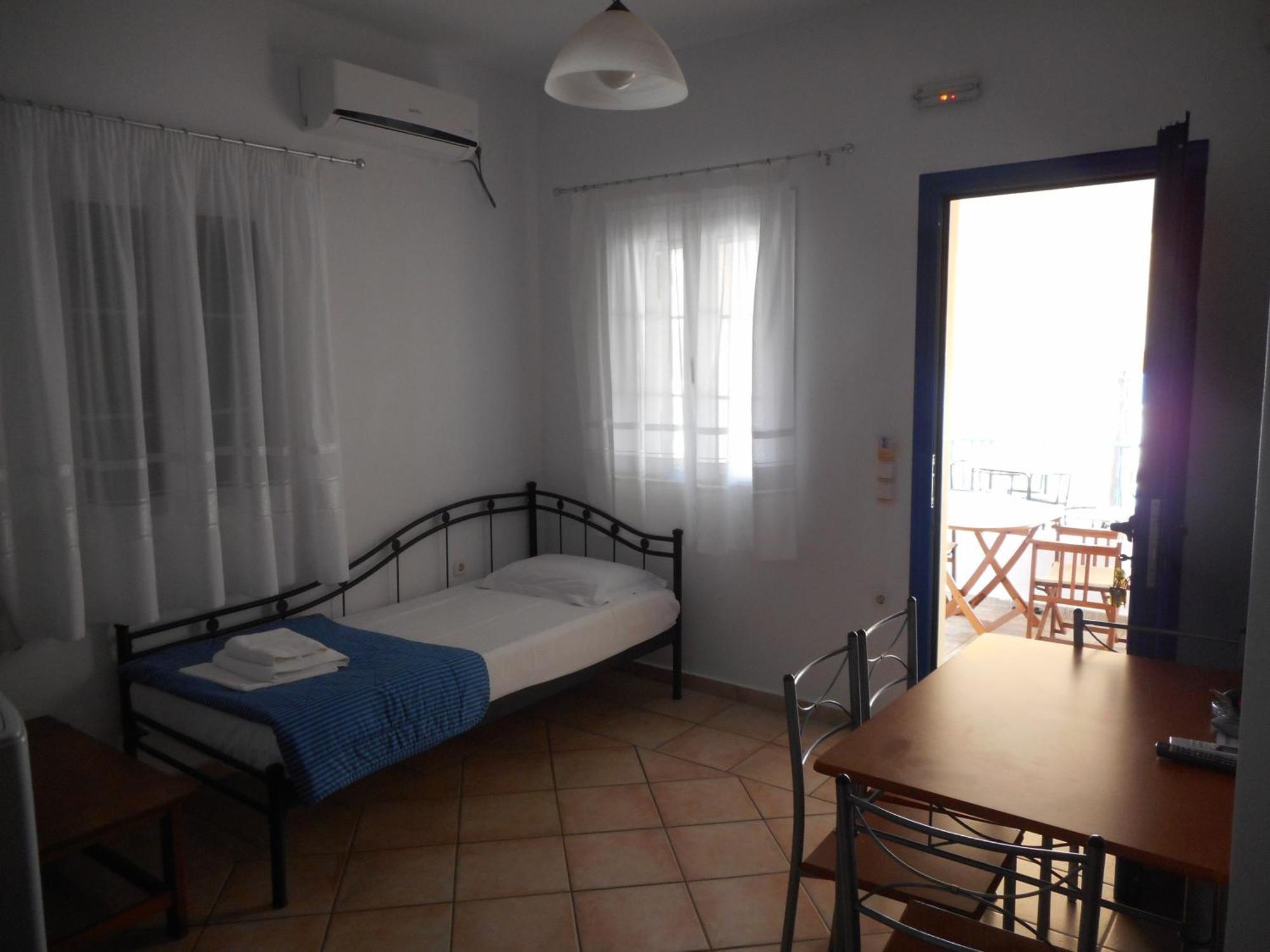 Pantonia Apartments Agia Pelagia  Luaran gambar