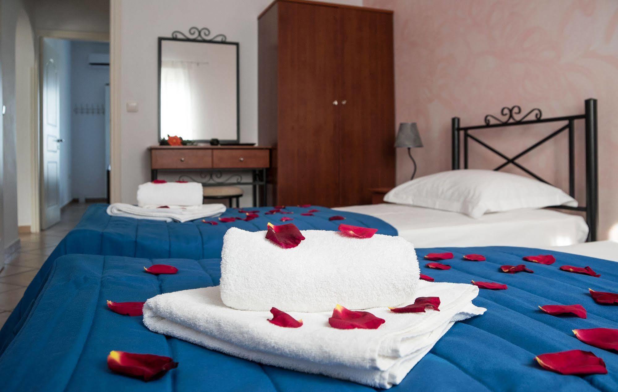 Pantonia Apartments Agia Pelagia  Luaran gambar